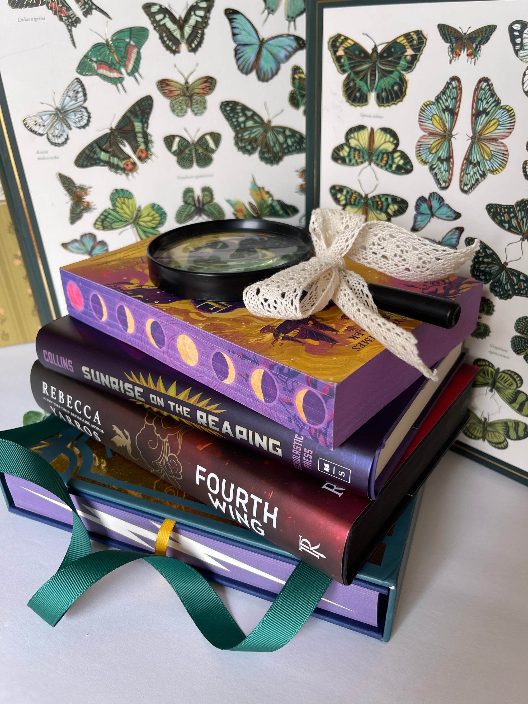 Adult Romantasy (Slow Burn or Steamy) – Blind Date With a Book