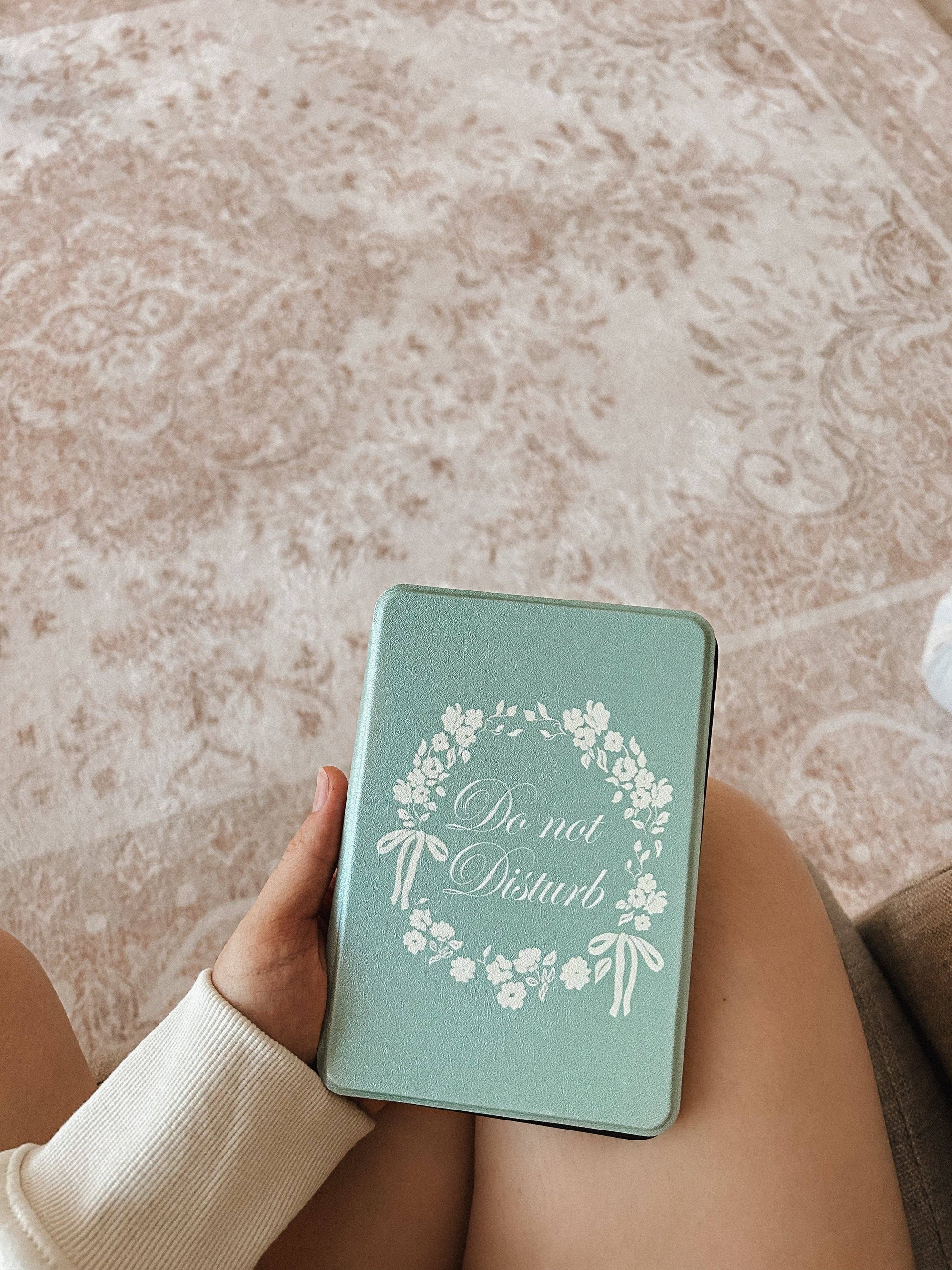 Do Not Disturb Kindle Case